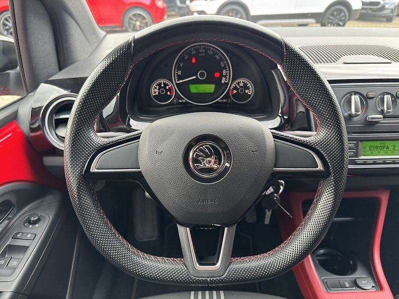 Škoda Citigo (2016) 1.0MPi Monte Carlo Klimatizace - fotka 7 z 50