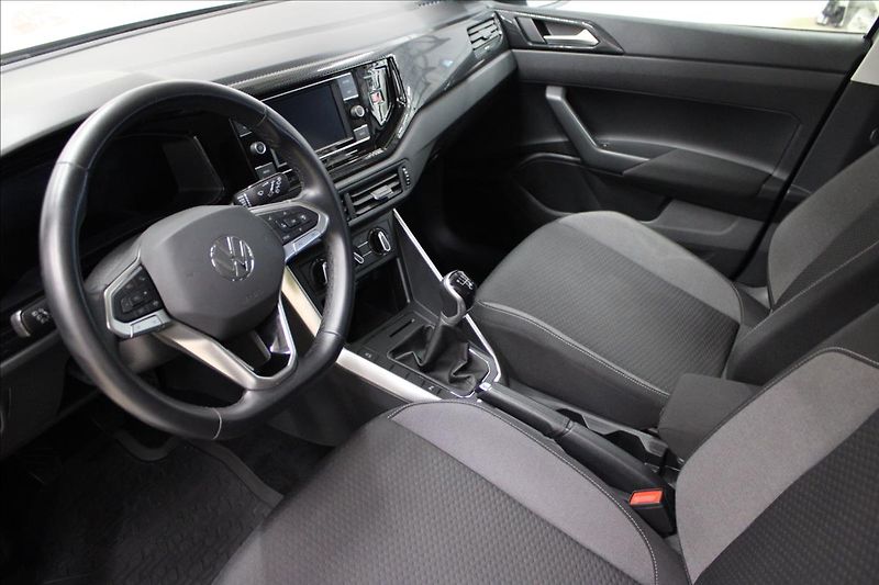 Volkswagen Taigo 1,0 TSi 81 kW Life 1.maj. CZ - fotka 11 z 35