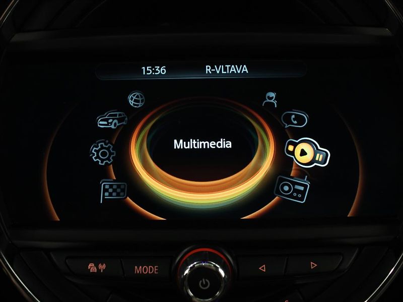 Mini Cooper S 2,0 T.141kW H/K Pano. 2xSady k - fotka 11 z 26