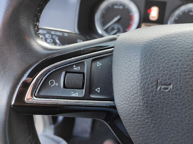 Škoda Karoq (2018) Ambition 1.0 TSI 96kW MAN6 TZ - fotka 22 z 30