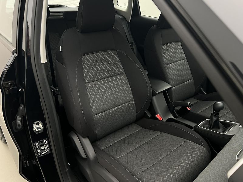 MG ZS 1.5 EXCITE CZ 1.maj. - fotka 17 z 38