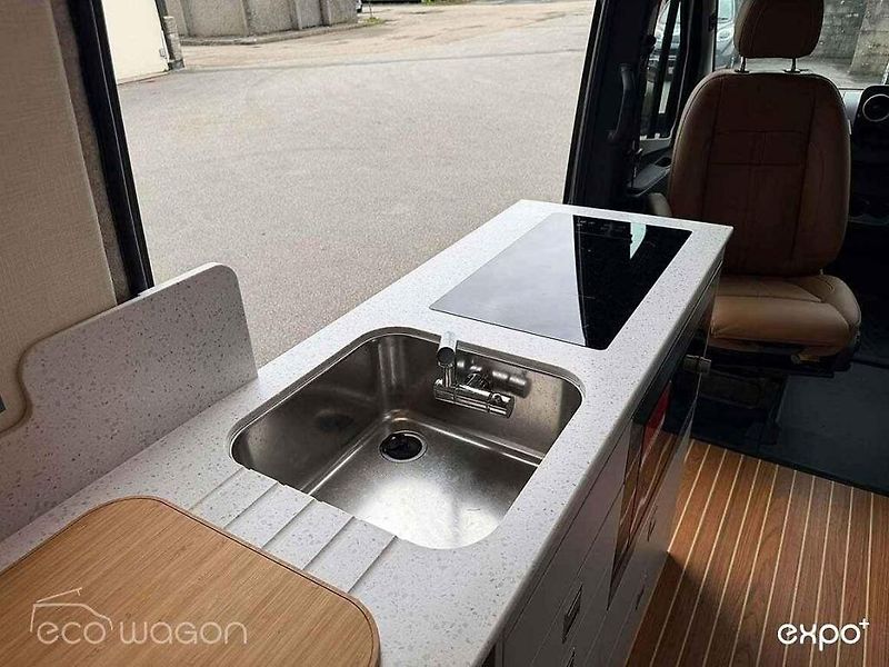 EcoWagon Expo+ mísí luxus, prostor a moderní technologie.
