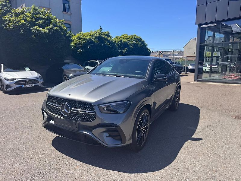 Mercedes-Benz GLE (2026) 450 d 4MATIC kupé - fotka 3 z 25