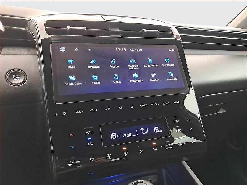 Hyundai Tucson (2023) 1.6 T-GDI - fotka 12 z 21
