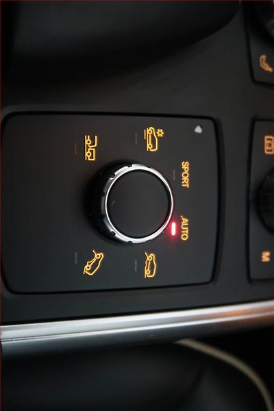 Mercedes-Benz GL (2015) 350 CDI - fotka 16 z 24