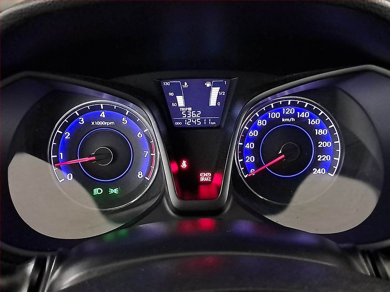 Hyundai ix20 (2013) 1.4 CVVT, LPG, Vyhř. sedaček - fotka 11 z 16