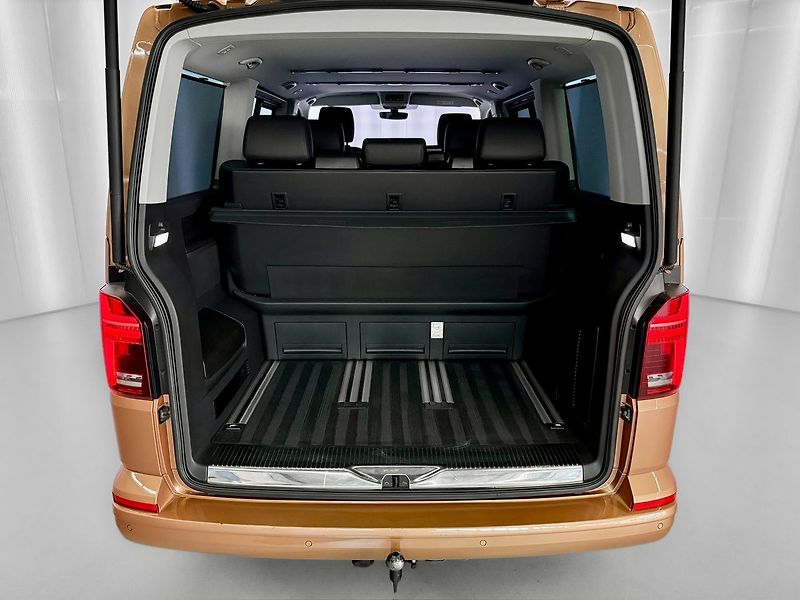 Volkswagen Multivan 2.0TDI 146KW DSG 4M HIGHLINE, - fotka 20 z 21