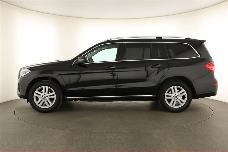 Mercedes-Benz GLS (2018) 350 d 4MATIC - fotka 3 z 22