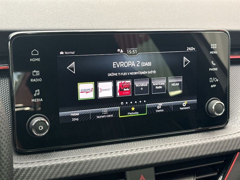 Škoda Kamiq (2026) 1.0 TSI DSG Monte Carlo - fotka 12 z 32