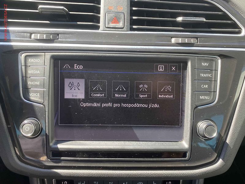 Volkswagen Tiguan (2016) 2.0 TDi 4X4, Highline, DSG - fotka 19 z 20