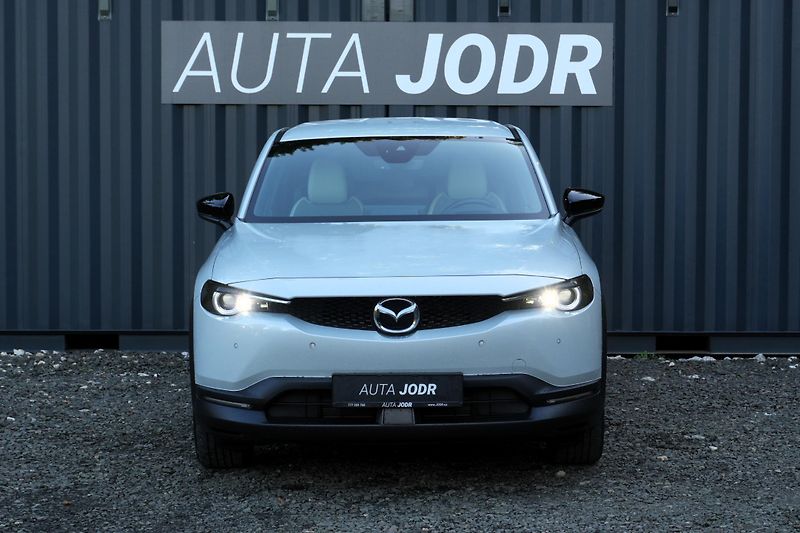 Mazda MX-30 e-Skyactiv, HUD, ACC, Kamera - fotka 14 z 35