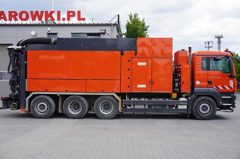 MAN TGS (2012) 35.440 8x4 / MTS SB299 vacuum  - fotka 2 z 24
