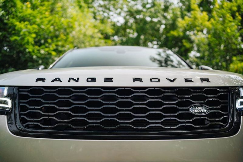 Land Rover Range Rover Velar (2020) D275 - fotka 8 z 30