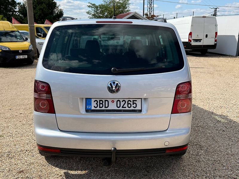 Volkswagen Touran 1.9TDi 77kW*TAŽNÉ* KLIMA - fotka 4 z 24