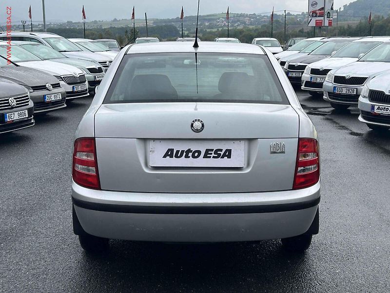 Škoda Fabia (2003) 1.4 MPi, ČR, STK6/28 - fotka 5 z 14