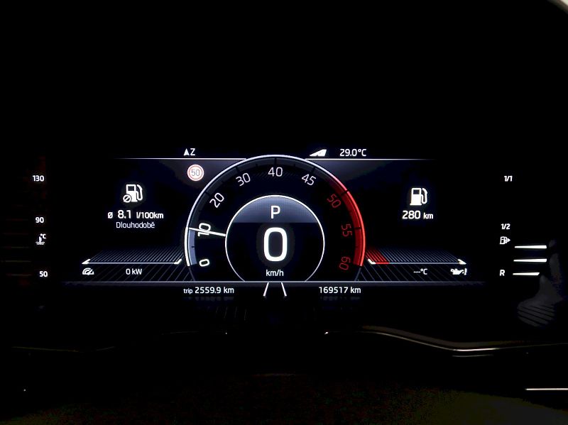 Škoda Superb (2020) LAURIN&KLEMENT 2.0TDI 140KW DS - fotka 21 z 48