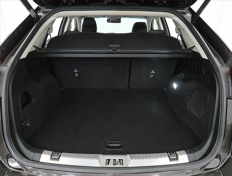 Ford Edge (2017) Vignale 2.0 Bi-TDCI, 4X4 - fotka 14 z 28