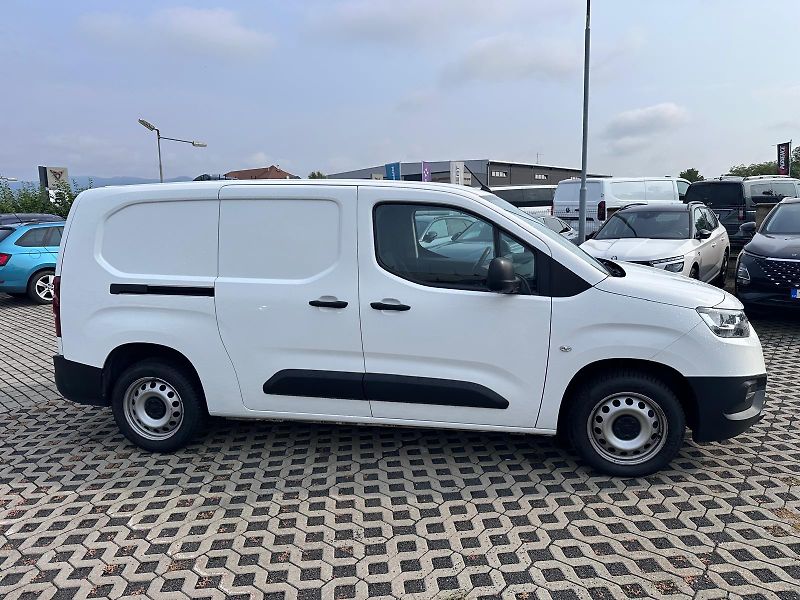 Toyota ProAce City 1.5 D 75kW - fotka 3 z 14