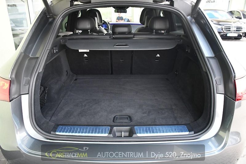 Mercedes-Benz EQE 350 4-MATIC PREMIUM PLUS - fotka 51 z 62