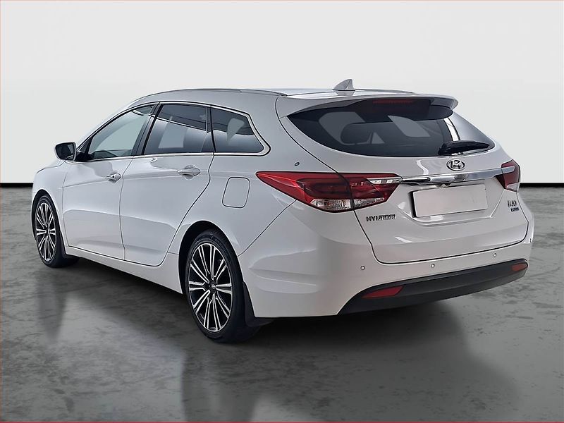 Hyundai i40 (2017) 1.7 CRDi, Automat, Kůže, Navi - fotka 4 z 20