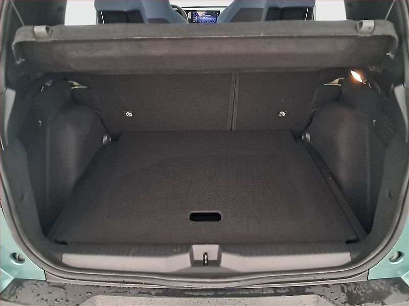 Opel Frontera (2025) 1.2 hybrid - fotka 14 z 19