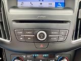 Ford Focus 1,5 TDCi NAVI VÝHŘEV - náhled 32