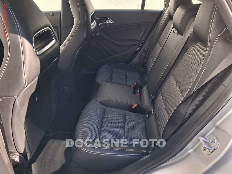 Mercedes-Benz CLA (2016) 1.6 CGi 180, ČR, AT - fotka 10 z 17