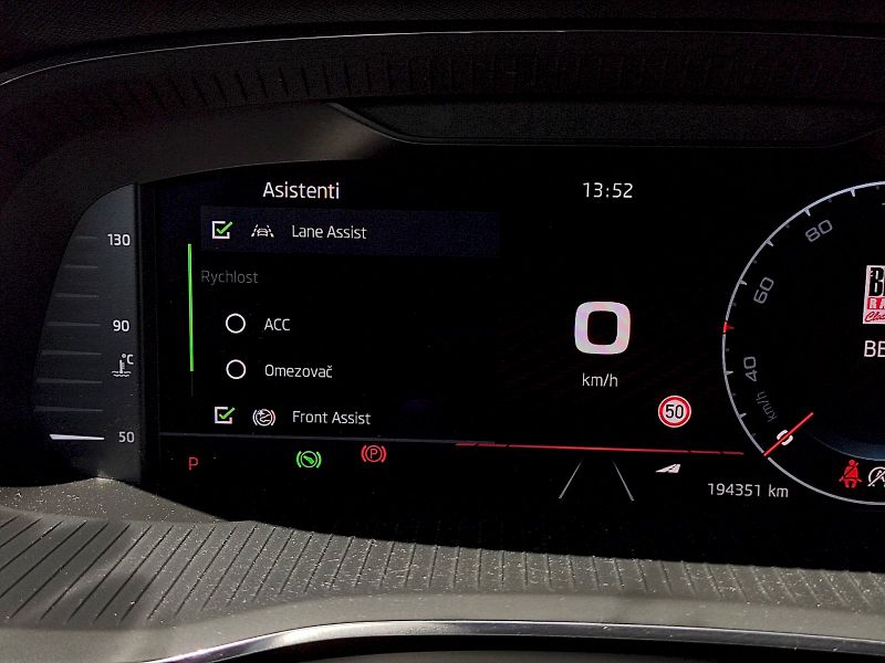 Škoda Octavia (2023) Combi RS 2,0 Tdi 147 Kw DSG - fotka 8 z 38