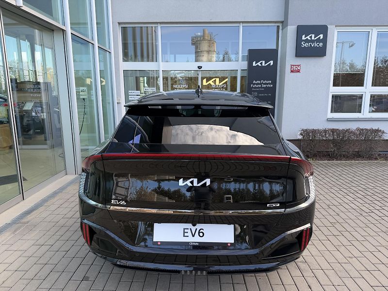 Kia EV6 (2023) gt 430KW ČR 1. MAJITEL - fotka 5 z 16