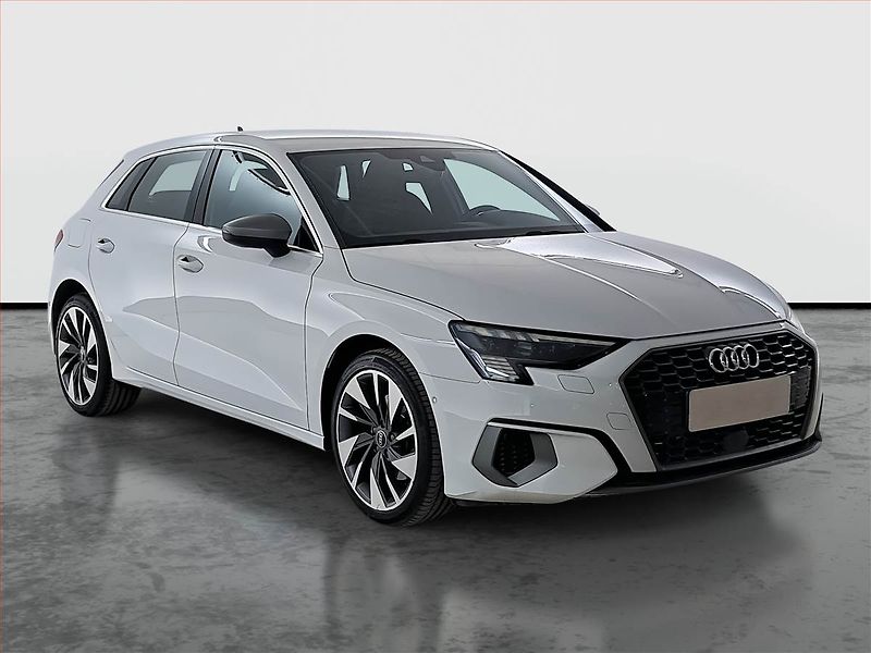 Audi A3 (2020) S-Line 30 TFSI - fotka 1 z 21