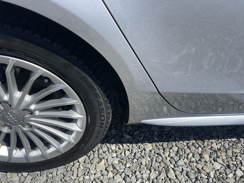 Audi A4 Avant 2.0TDi 120PS S-LINE AVANT TOP! - fotka 43 z 179