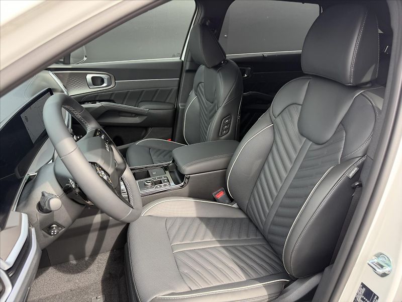 Kia Sorento (2026) 1,6 HEV 4x4 TOP, NAPPA, TEM - fotka 8 z 12