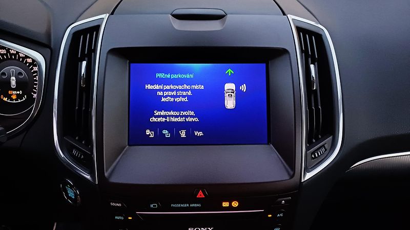 Ford Galaxy 2.0 140kW EcoBlue AWD TITANIUM - fotka 48 z 50