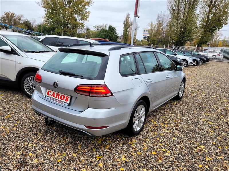 Volkswagen Golf 1,0 TSI,navi,digiklima,acc,alu - fotka 6 z 49