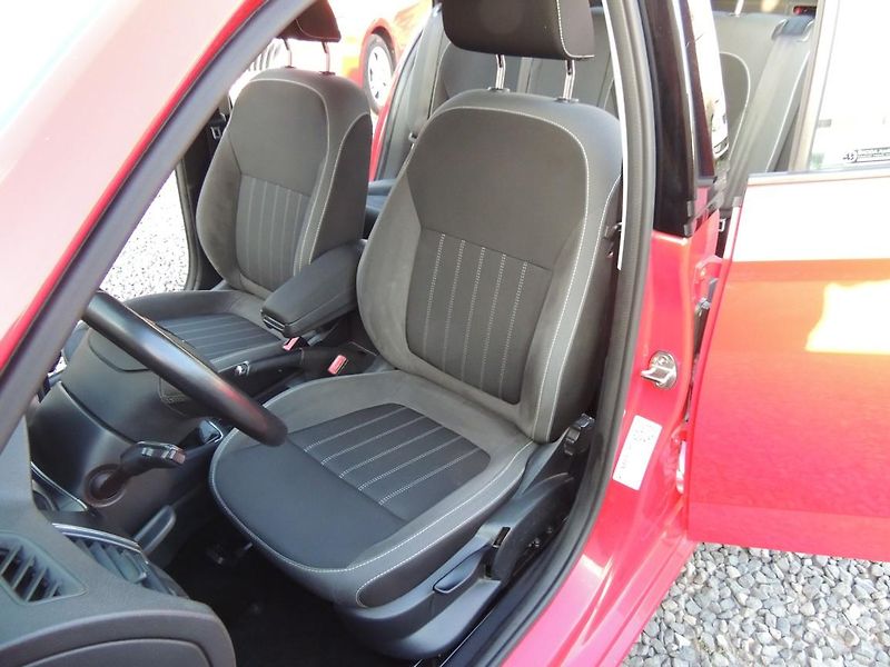 Škoda Fabia (2020) 1.0 combi,STYLE.1.majČR,DPH - fotka 13 z 26