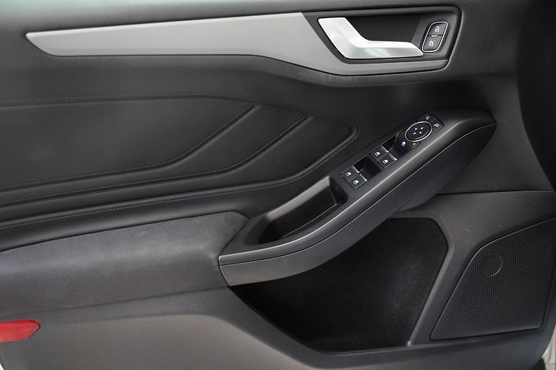 Ford Focus - fotka 12 z 24