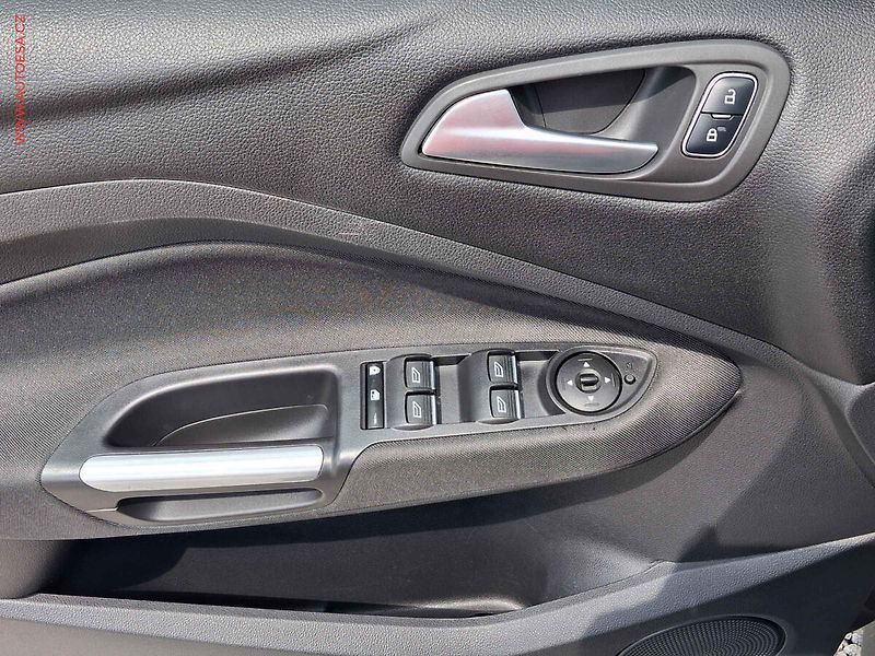 Ford Grand C-MAX (2016) 1.5 EB, 1.maj,ČR, servis - fotka 11 z 21
