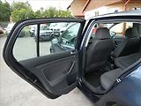 Volkswagen Golf 1,4 i16V serviska,ČR,2.majitel - náhled 21