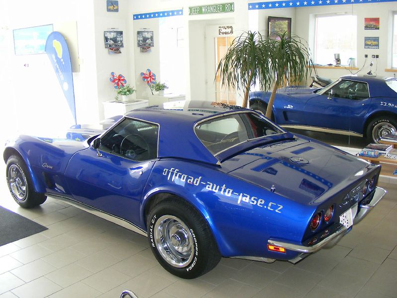 Chevrolet Corvette (1973) 5,7V8 REZERVACE - fotka 30 z 58