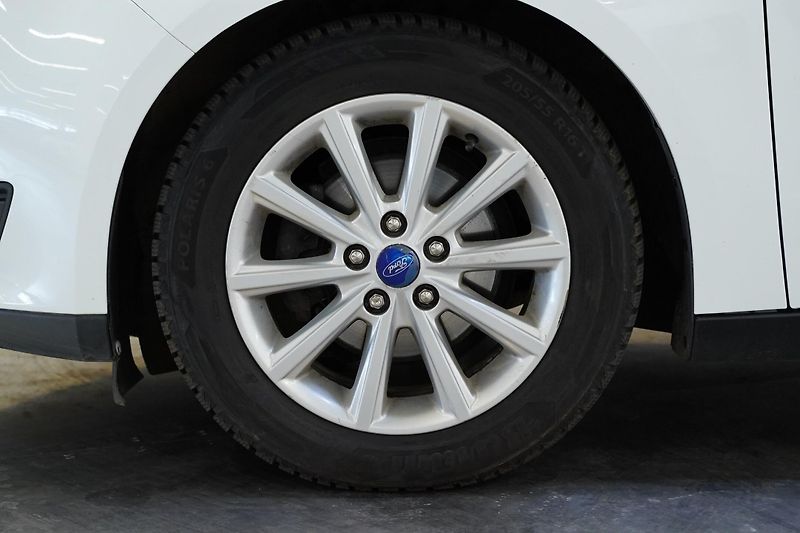 Ford Focus - fotka 10 z 26