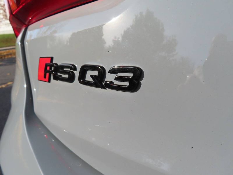 Audi RS Q3 (2021) SPORTBACK 2.5 TFSI - fotka 25 z 26