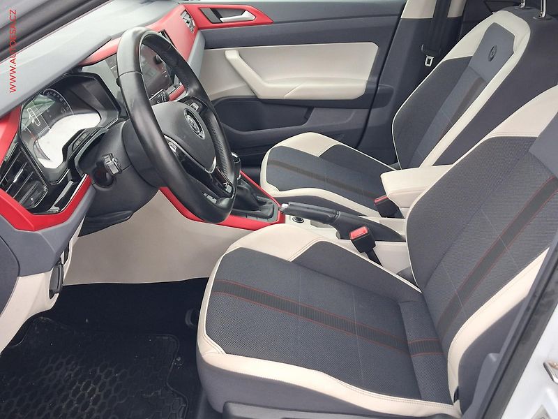 Volkswagen Polo (2018) 1.0 TSi, ČR, Beats, +ALU - fotka 9 z 21