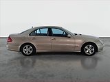 Mercedes-Benz Třídy E (2002) E 320 , Automat, po STK, Tažné - náhled 6