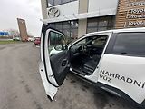 Toyota Yaris Cross 1.5 130k FWD Hybrid Style - náhled 12