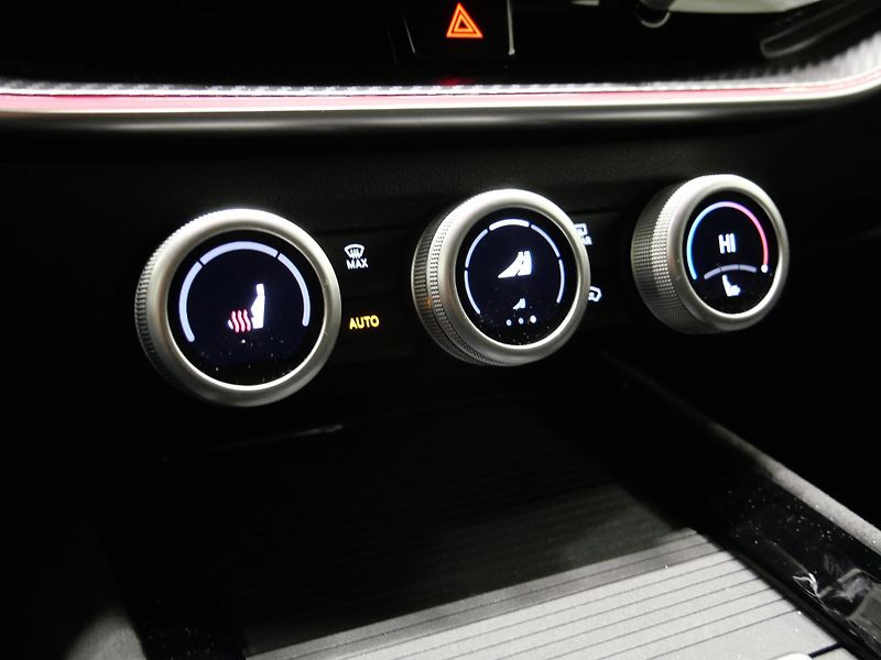 Škoda Superb - fotka 20 z 28
