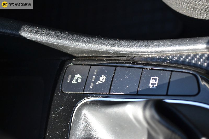 Hyundai Tucson 1.6CRDi SMART - fotka 27 z 55