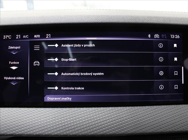 DS Automobiles DS4 1,5 HDi 96kW Cross Rivoli PANO - fotka 16 z 30