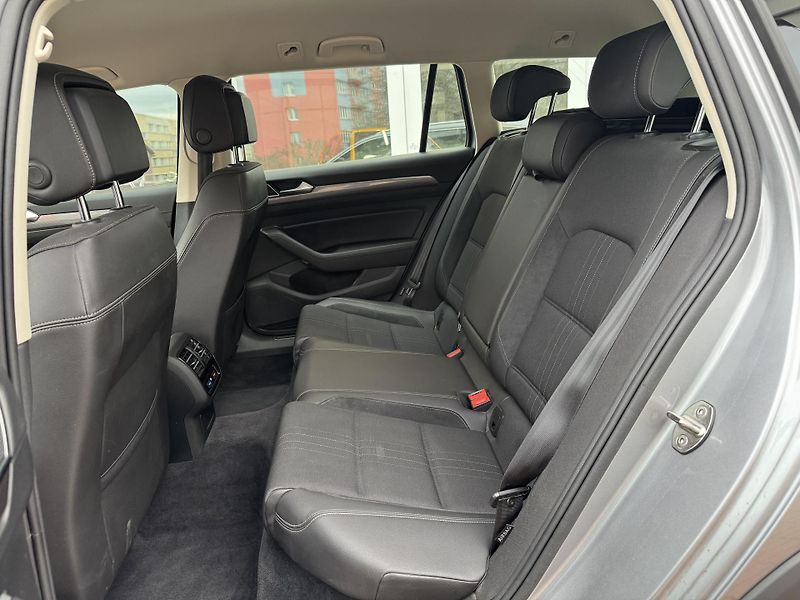 Volkswagen Passat (2018) Alltrack 2.0TDI 140kW - fotka 11 z 11