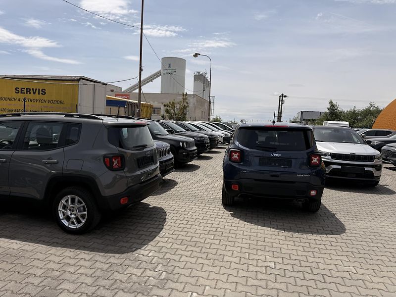 Jeep Compass (2023) 1.3 T4 PHEV,4x4,ZÁRUKA - fotka 51 z 56