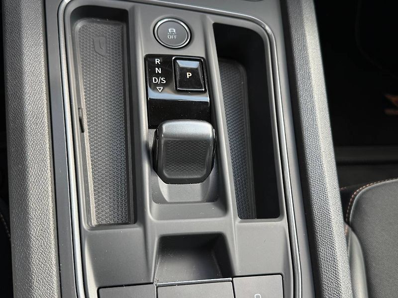 Cupra Formentor (2023) VZ 2.0 TSI DSG 4Drive 310K - fotka 18 z 36